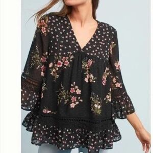 Anthropologie Maeve Steffy Bell Sleeve Floral Blouse in Black Combo sz small